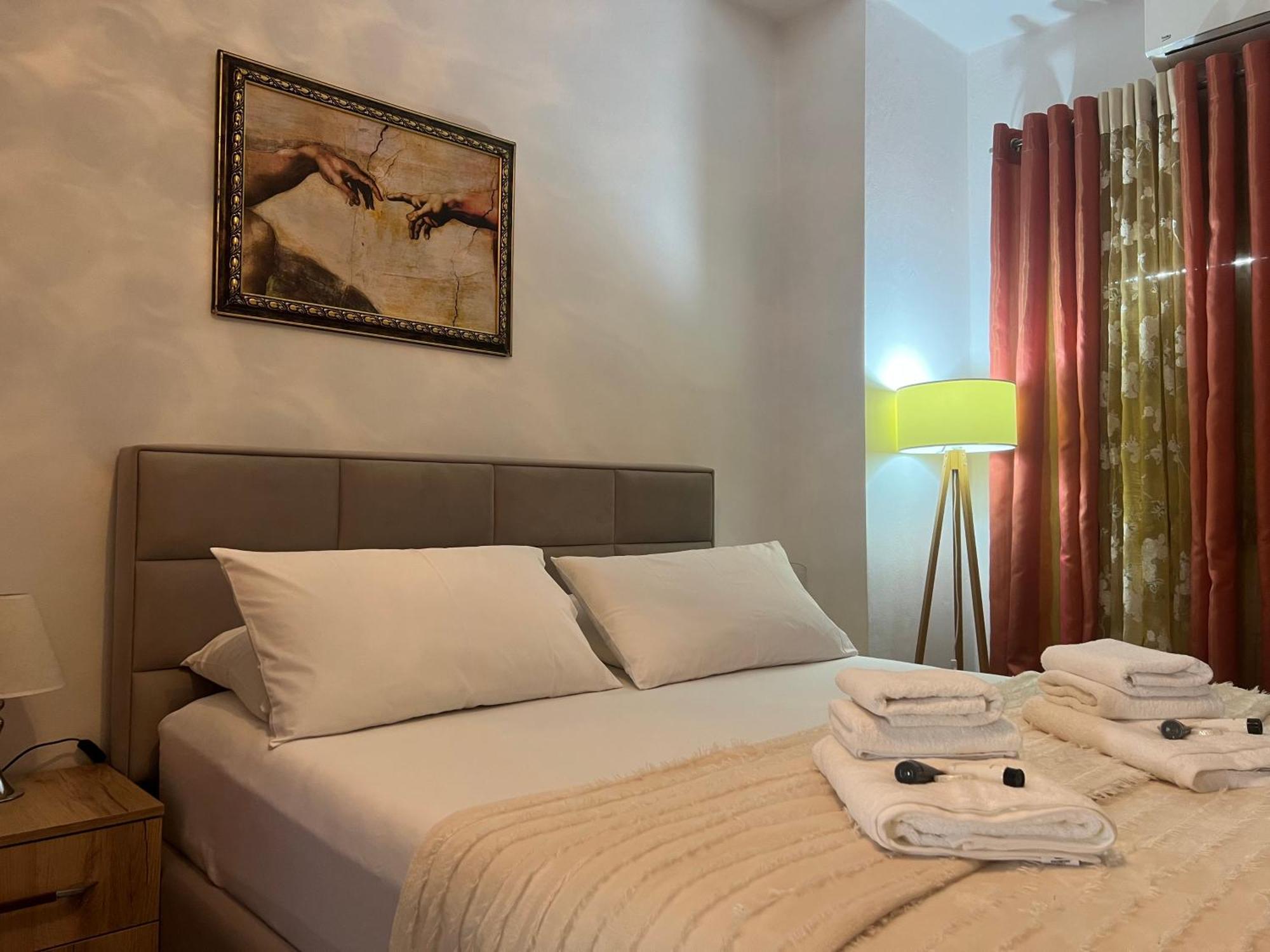 Rita Apartment Tirana Esterno foto
