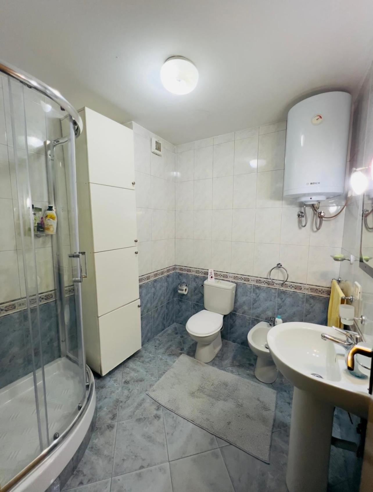 Rita Apartment Tirana Esterno foto